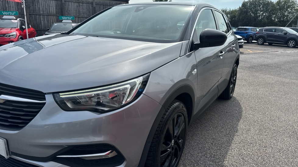 Vauxhall Grandland X 1.2 Turbo Sport Nav 5dr Petrol Hatchback - Image 24