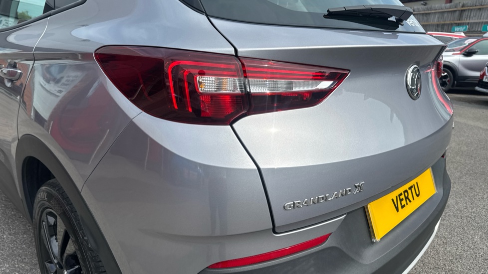 Vauxhall Grandland X 1.2 Turbo Sport Nav 5dr Petrol Hatchback - Image 27