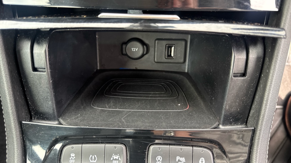 Vauxhall Grandland X 1.2 Turbo Sport Nav 5dr Petrol Hatchback - Image 42