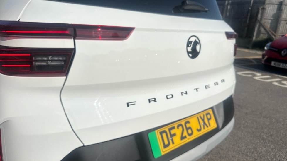 Vauxhall Frontera 83kW Ultimate 54kWh Extended Range 5dr Auto Electric Estate - Image 29