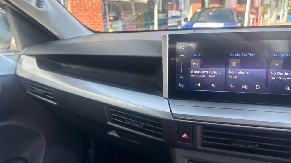 Vauxhall Frontera 83kW Ultimate 54kWh Extended Range 5dr Auto Electric Estate - Image 50