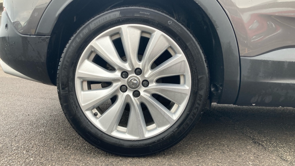Vauxhall Grandland X 1.2 Turbo Elite Nav Premium 5dr Petrol Hatchback - Image 7