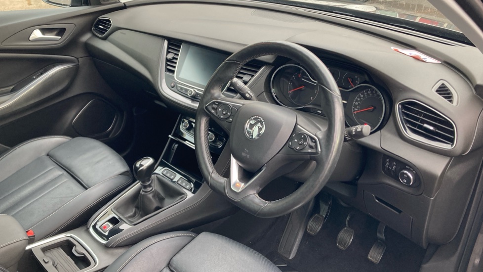 Vauxhall Grandland X 1.2 Turbo Elite Nav Premium 5dr Petrol Hatchback - Image 11