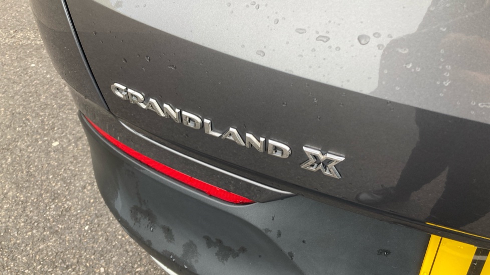 Vauxhall Grandland X 1.2 Turbo Elite Nav Premium 5dr Petrol Hatchback - Image 36