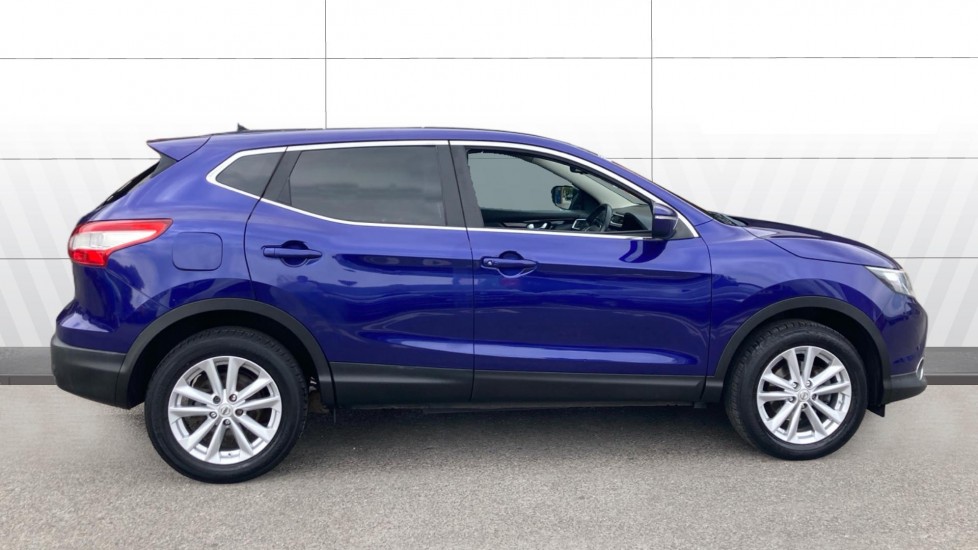 Nissan Qashqai 1.2 DiG-T Acenta Premium 5dr Petrol Hatchback - Image 5