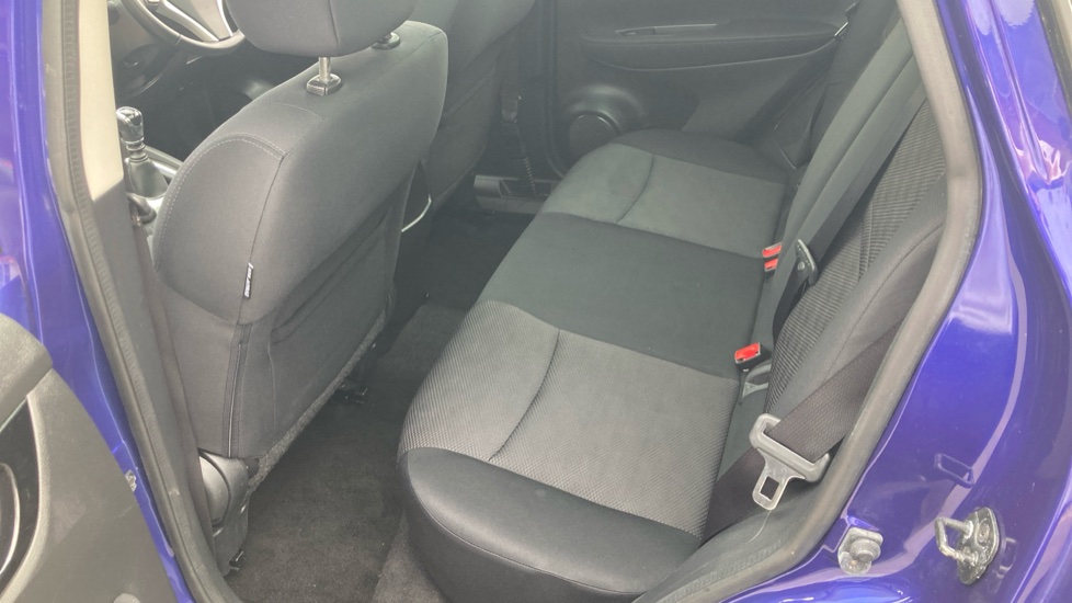 Nissan Qashqai 1.2 DiG-T Acenta Premium 5dr Petrol Hatchback - Image 16