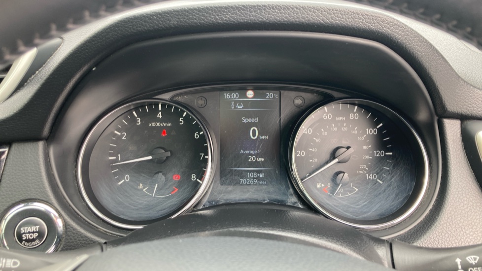 Nissan Qashqai 1.2 DiG-T Acenta Premium 5dr Petrol Hatchback - Image 18