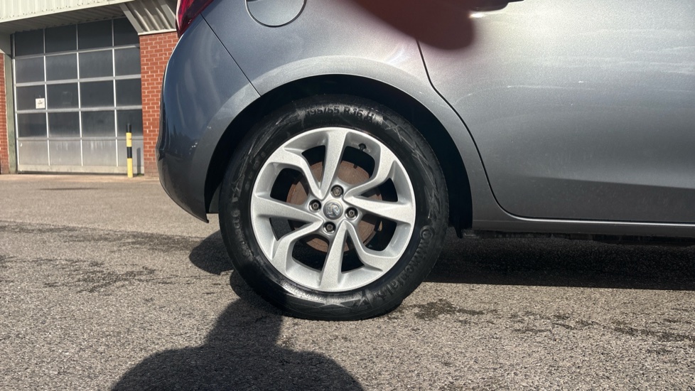 Vauxhall Corsa 1.4 SRi Nav 5dr Petrol Hatchback - Image 7