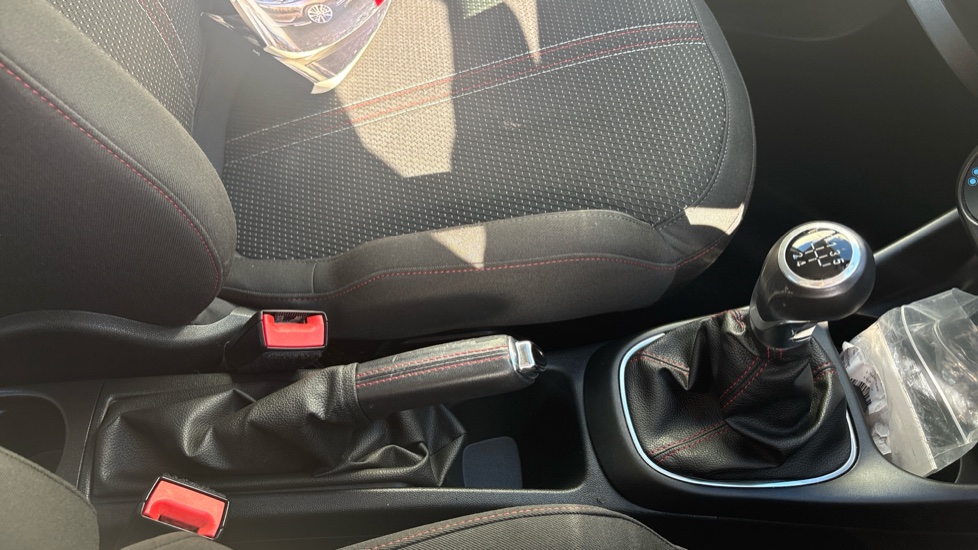 Vauxhall Corsa 1.4 SRi Nav 5dr Petrol Hatchback - Image 34
