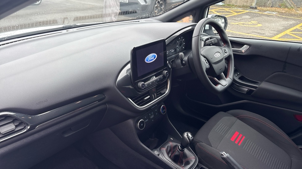 Ford Fiesta 1.0 EcoBoost Hybrid mHEV 125 ST-Line 5dr Petrol Hatchback - Image 9