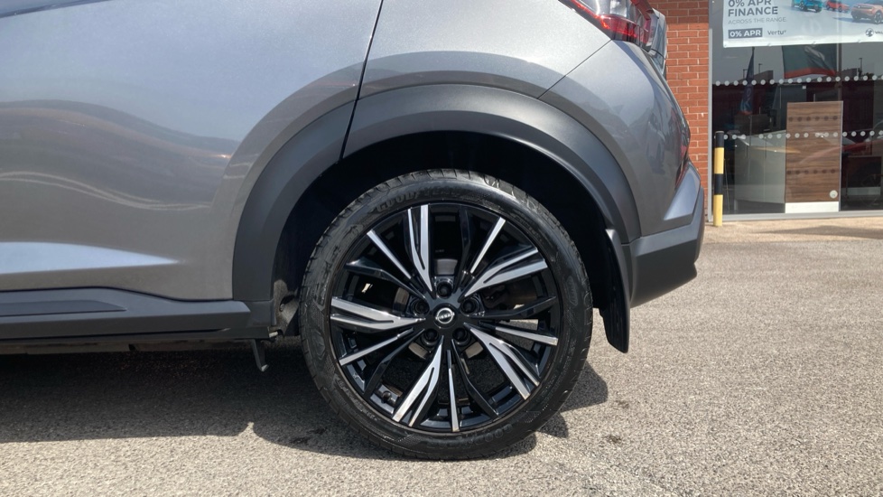 Nissan Juke 1.0 DiG-T 114 Tekna+ 5dr Petrol Hatchback - Image 7