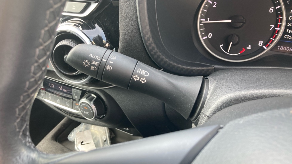 Nissan Juke 1.0 DiG-T 114 Tekna+ 5dr Petrol Hatchback - Image 26