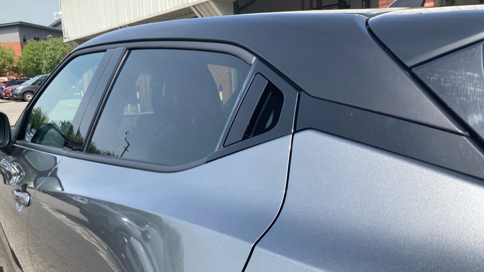 Nissan Juke 1.0 DiG-T 114 Tekna+ 5dr Petrol Hatchback - Image 37