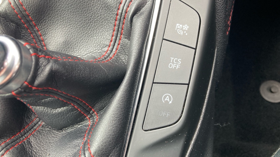 Ford Focus 1.0 EcoBoost 125 ST-Line X 5dr Petrol Hatchback - Image 29