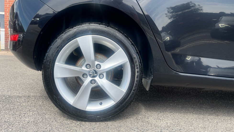 Skoda Fabia 1.0 TSI SE L 5dr Petrol Hatchback - Image 7