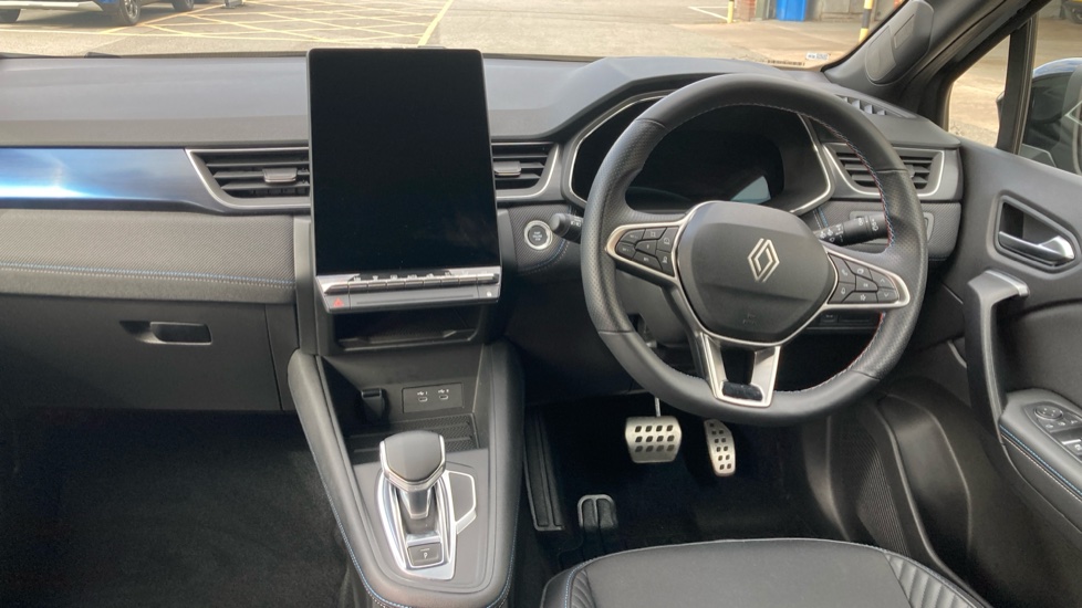 Renault Symbioz 1.6 E-Tech FHEV 145 Techno Esprit Alpine 5dr Auto Hybrid Estate - Image 10