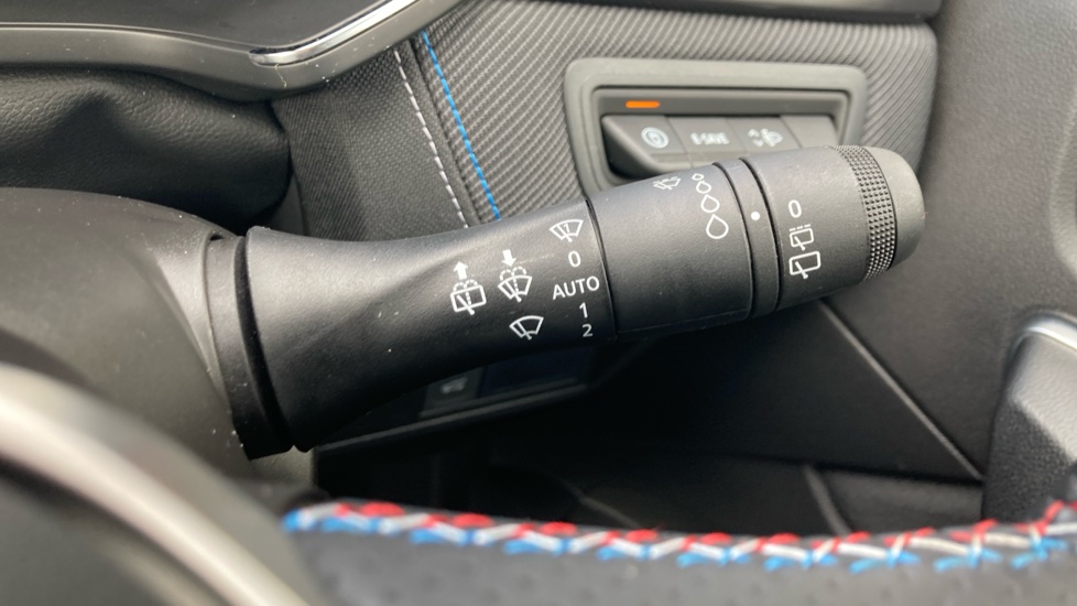 Renault Symbioz 1.6 E-Tech FHEV 145 Techno Esprit Alpine 5dr Auto Hybrid Estate - Image 25