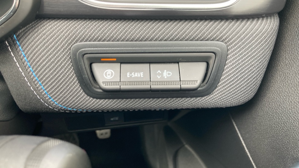 Renault Symbioz 1.6 E-Tech FHEV 145 Techno Esprit Alpine 5dr Auto Hybrid Estate - Image 26