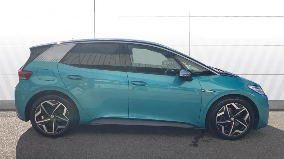 Volkswagen ID.3 150kW 1ST Edition Pro Power 62kWh 5dr Auto Electric Hatchback - Image 5