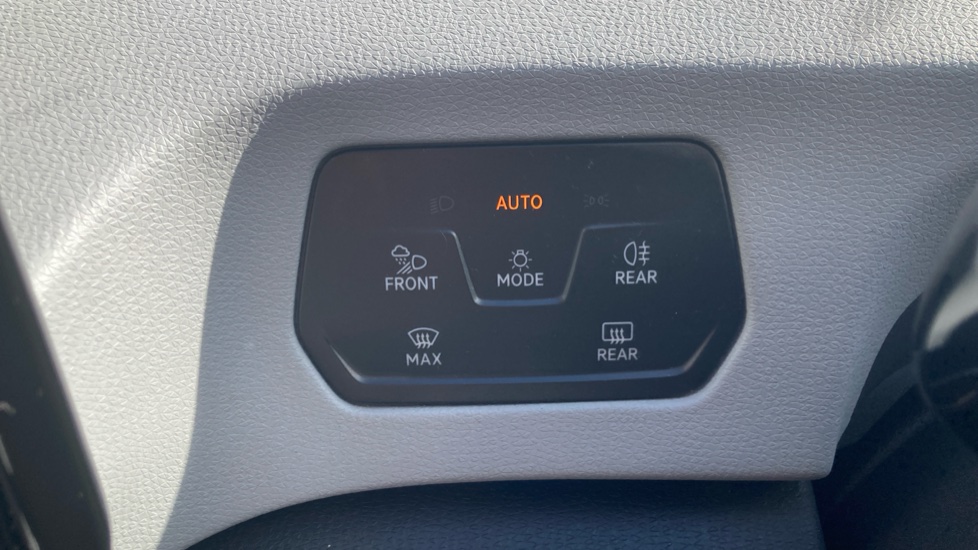 Volkswagen ID.3 150kW 1ST Edition Pro Power 62kWh 5dr Auto Electric Hatchback - Image 24