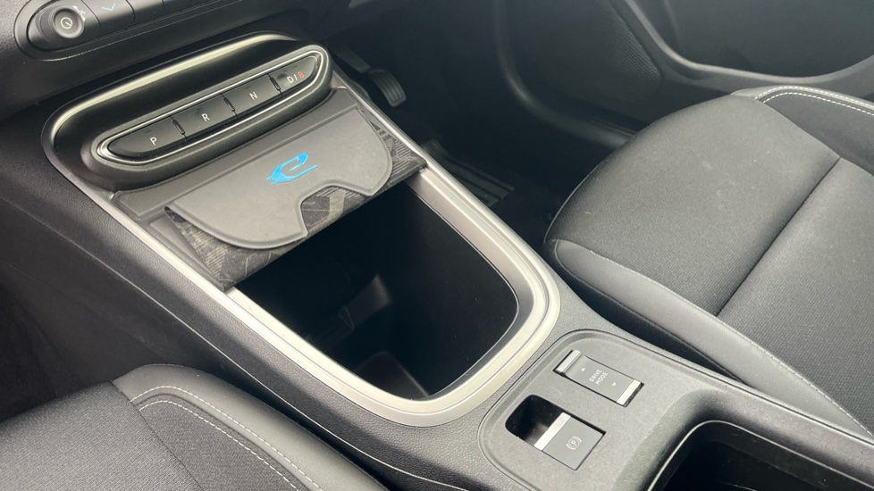 Jeep Avenger 115kW Summit 54kWh 5dr Auto Electric Hatchback - Image 13
