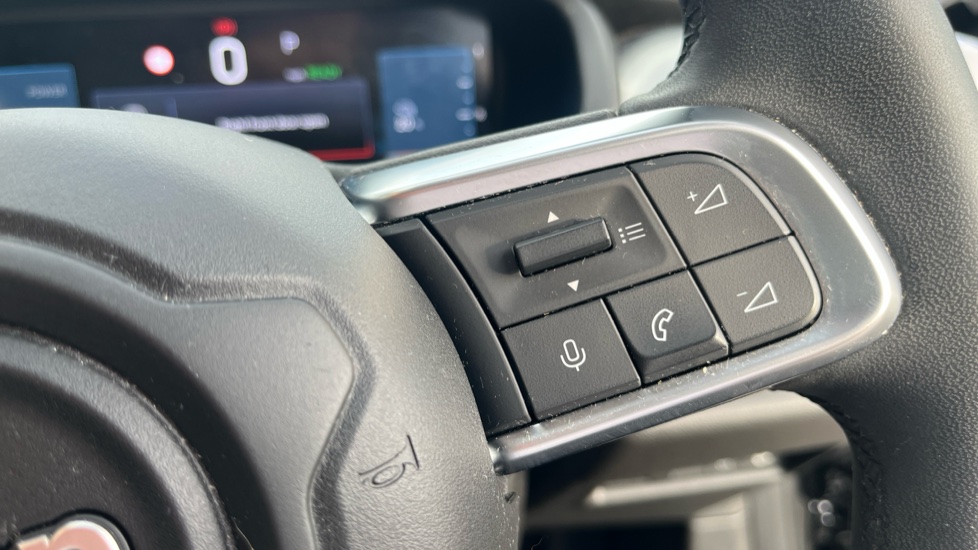 Jeep Avenger 115kW Summit 54kWh 5dr Auto Electric Hatchback - Image 24