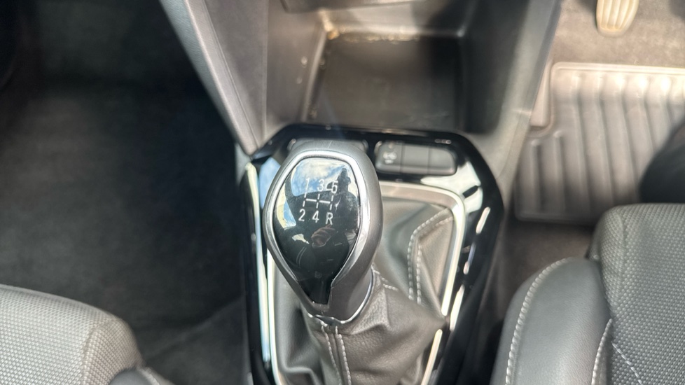 Vauxhall Corsa 1.2 GS 5dr Petrol Hatchback - Image 42