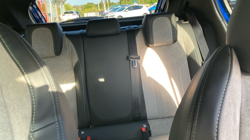 Peugeot 208 100kW GT Premium 50kWh 5dr Auto Electric Hatchback - Image 15