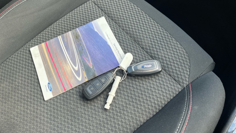 Ford Fiesta 1.0 EcoBoost 140 ST-Line 5dr Petrol Hatchback - Image 19