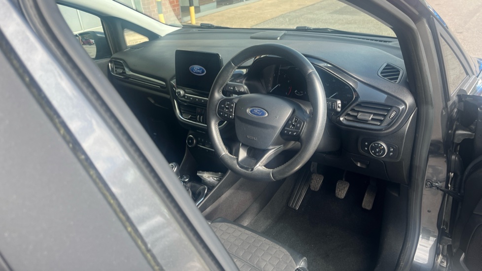 Ford Fiesta 1.0 EcoBoost 125 Active X Edition 5dr Petrol Hatchback - Image 11