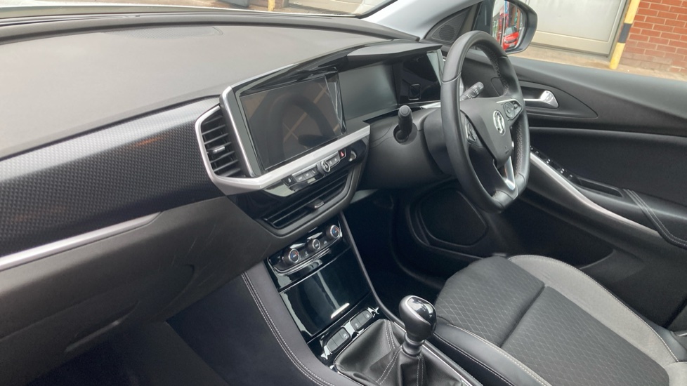 Vauxhall Grandland 1.2 Turbo GS Line 5dr Petrol Hatchback - Image 9