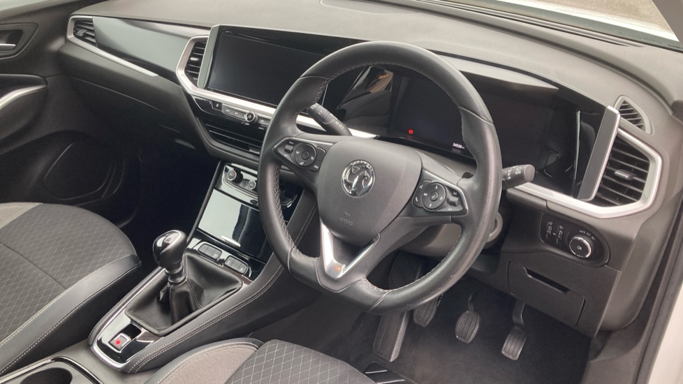 Vauxhall Grandland 1.2 Turbo GS Line 5dr Petrol Hatchback - Image 11