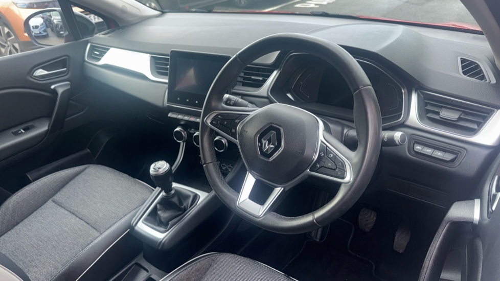 Renault Captur 1.0 TCE 90 S Edition 5dr Petrol Hatchback - Image 11