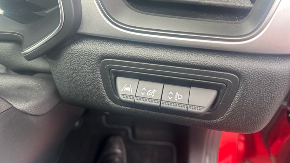 Renault Captur 1.0 TCE 90 S Edition 5dr Petrol Hatchback - Image 36