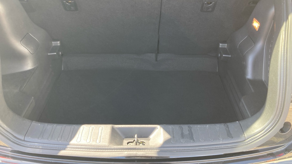 Nissan Juke 1.5 dCi N-Connecta 5dr Diesel Hatchback - Image 4