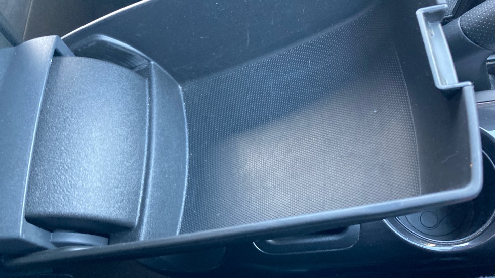 Nissan Juke 1.5 dCi N-Connecta 5dr Diesel Hatchback - Image 49