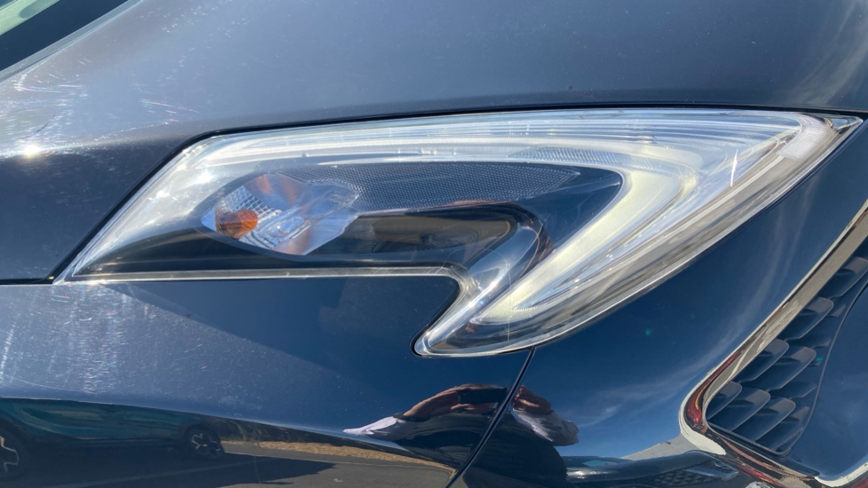 Nissan Juke 1.5 dCi N-Connecta 5dr Diesel Hatchback - Image 65