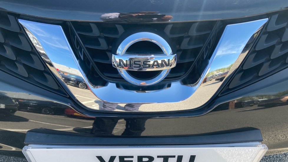 Nissan Juke 1.5 dCi N-Connecta 5dr Diesel Hatchback - Image 68