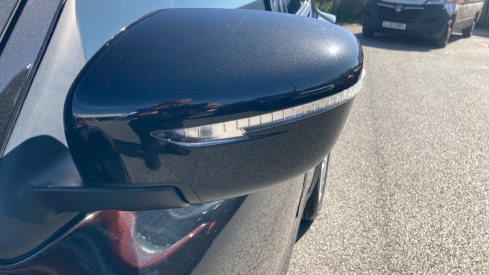 Nissan Juke 1.5 dCi N-Connecta 5dr Diesel Hatchback - Image 69