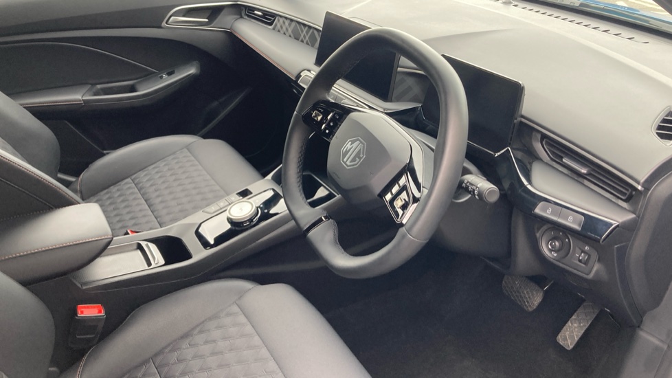 MG MG3 1.5 Hybrid Trophy 5dr Auto Hybrid Hatchback - Image 11