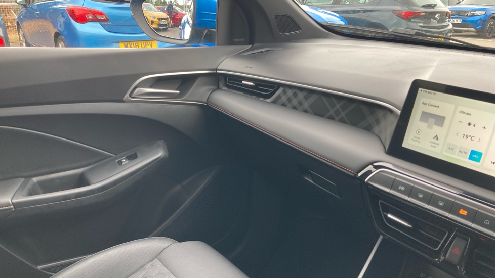 MG MG3 1.5 Hybrid Trophy 5dr Auto Hybrid Hatchback - Image 29