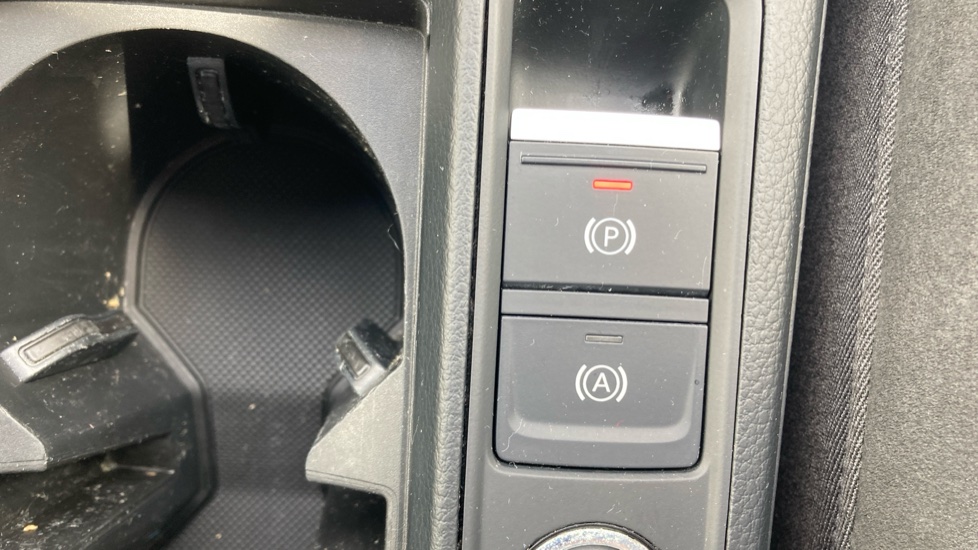 Audi Q3 35 TFSI S Line 5dr S Tronic Petrol Estate - Image 34