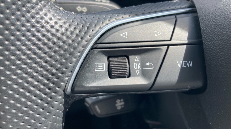 Audi Q3 35 TFSI S Line 5dr S Tronic Petrol Estate - Image 40