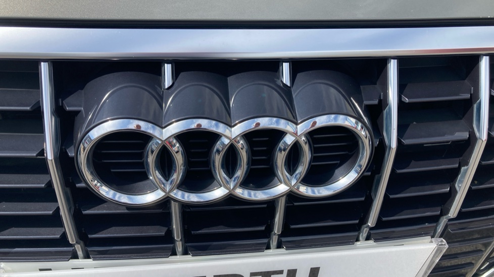 Audi Q3 35 TFSI S Line 5dr S Tronic Petrol Estate - Image 74
