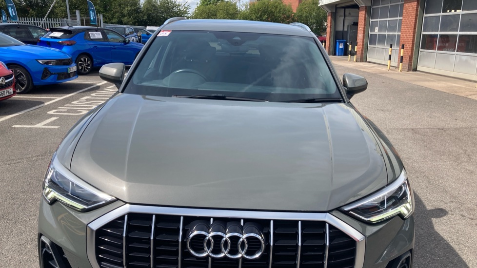 Audi Q3 35 TFSI S Line 5dr S Tronic Petrol Estate - Image 75