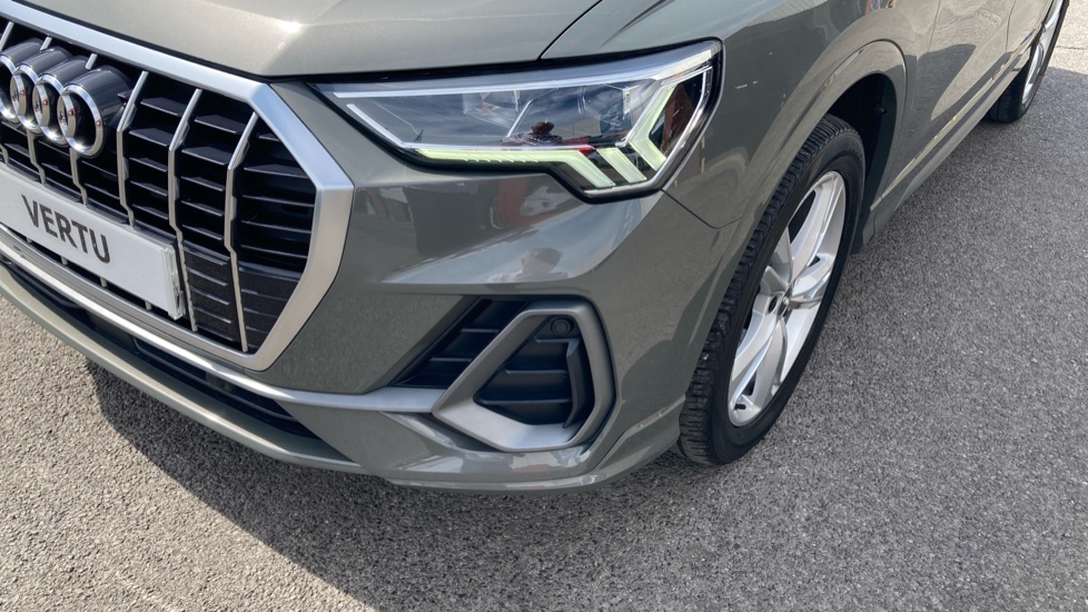 Audi Q3 35 TFSI S Line 5dr S Tronic Petrol Estate - Image 76
