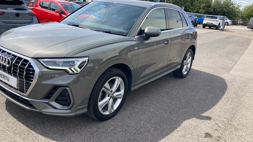 Audi Q3 35 TFSI S Line 5dr S Tronic Petrol Estate - Image 77