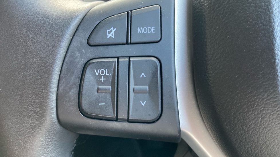 Suzuki Vitara 1.4 Boosterjet 48V Hybrid SZ-T 5dr Petrol Estate - Image 34
