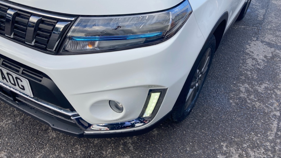 Suzuki Vitara 1.4 Boosterjet 48V Hybrid SZ-T 5dr Petrol Estate - Image 57