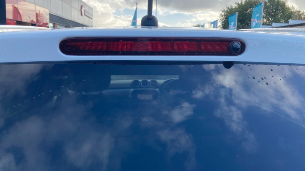 Suzuki Vitara 1.4 Boosterjet 48V Hybrid SZ-T 5dr Petrol Estate - Image 66